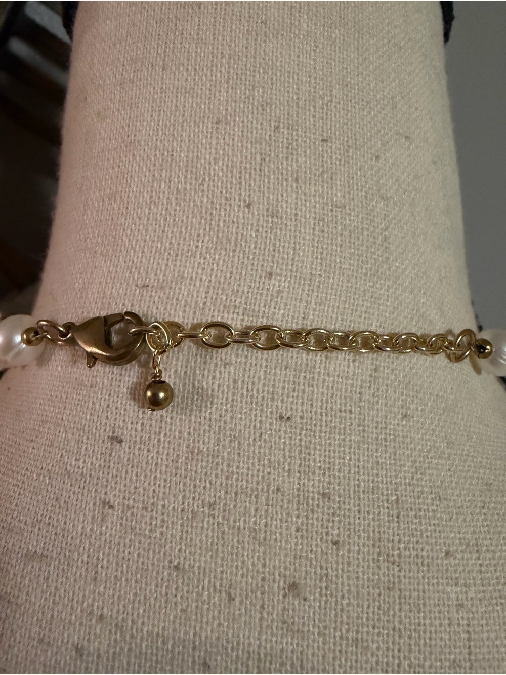 Pearl and Gold Bead Statement Necklace - White Pearls - Picture 6 of 6